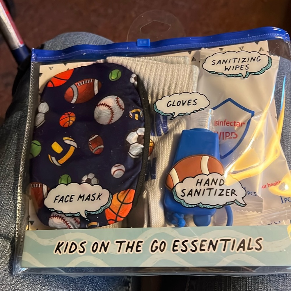 KIDS. ESSENTIALS.  BOY